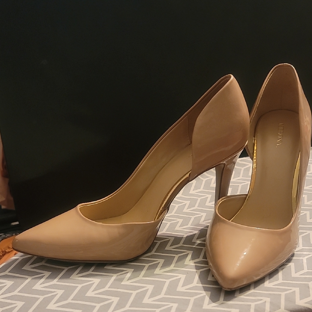 Merona Beige Pointed Toe Heels